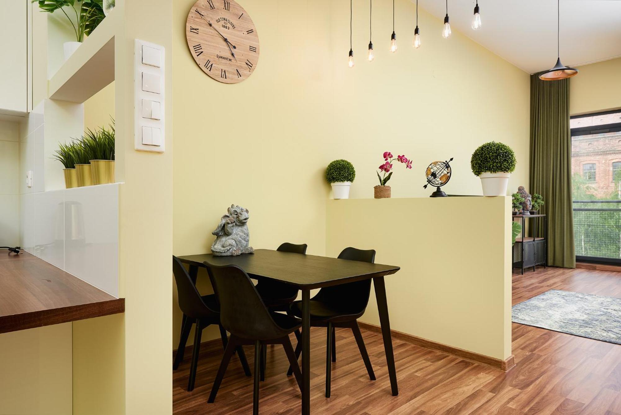 Lumina Loft Tymienieckiego With A View Of The Lake Lodz  Exterior photo